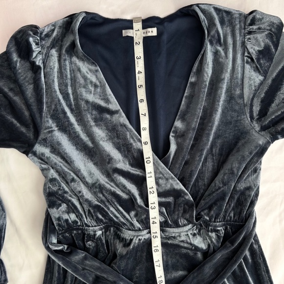 Baltic Born Shannon Velvet Short Dress Long Poet Sleeve Slate Blue Womens M EUC - Picture 4 of 9